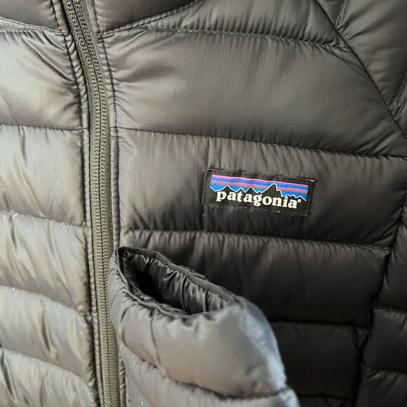 NWT Patagonia Women's Down Sweater™ Hoody, XS, black